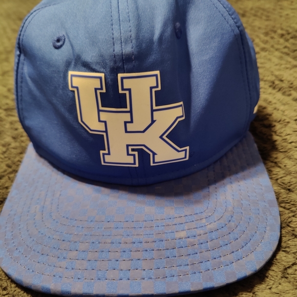 Nike Other - Men's Nike Blue Kentucky Wildcats Dri-FitLogo Performance Adjustable Hat